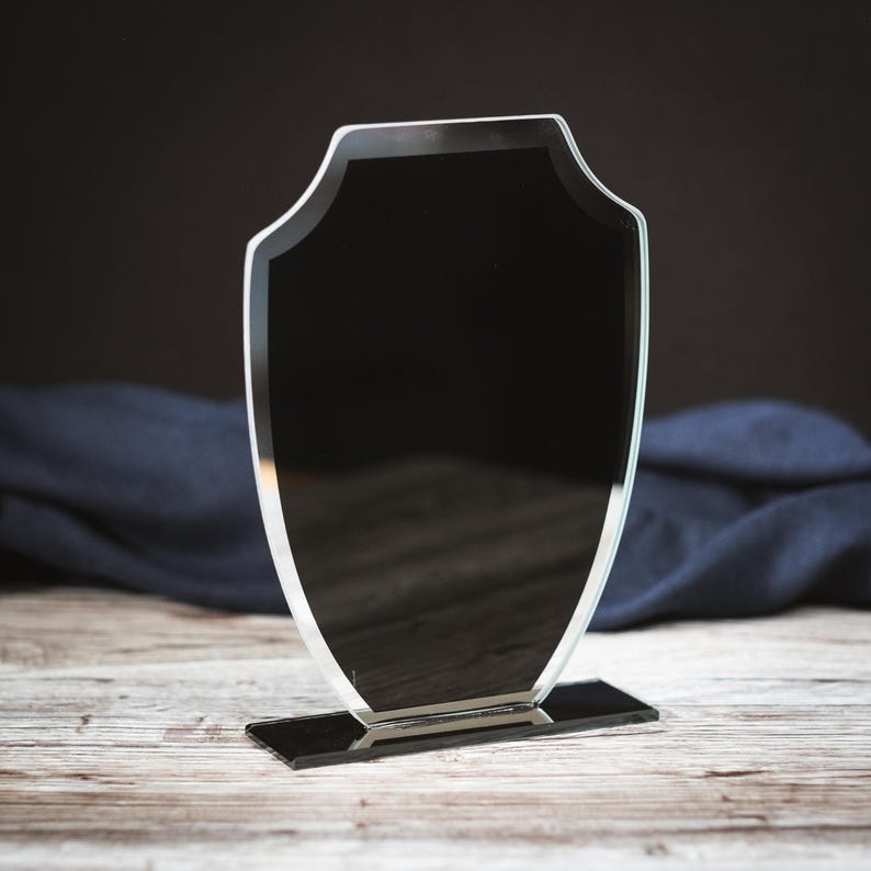 Black Shield Reflection Glass Award
