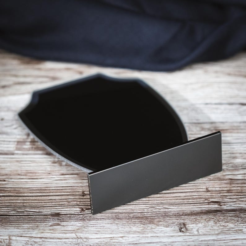 Black Shield Reflection Glass Award